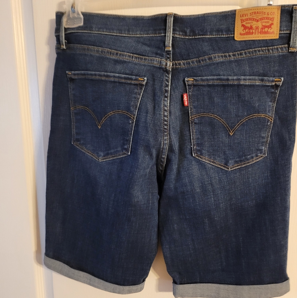 Levi shorts